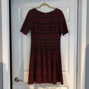 Gorgeous red and black dress!